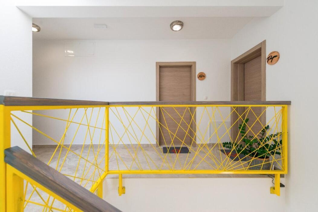 Narancin Apartments Trogir Eksteriør bilde